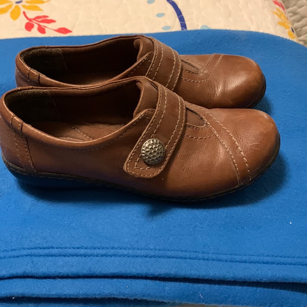 Ladies Clark bendabies dress shoes